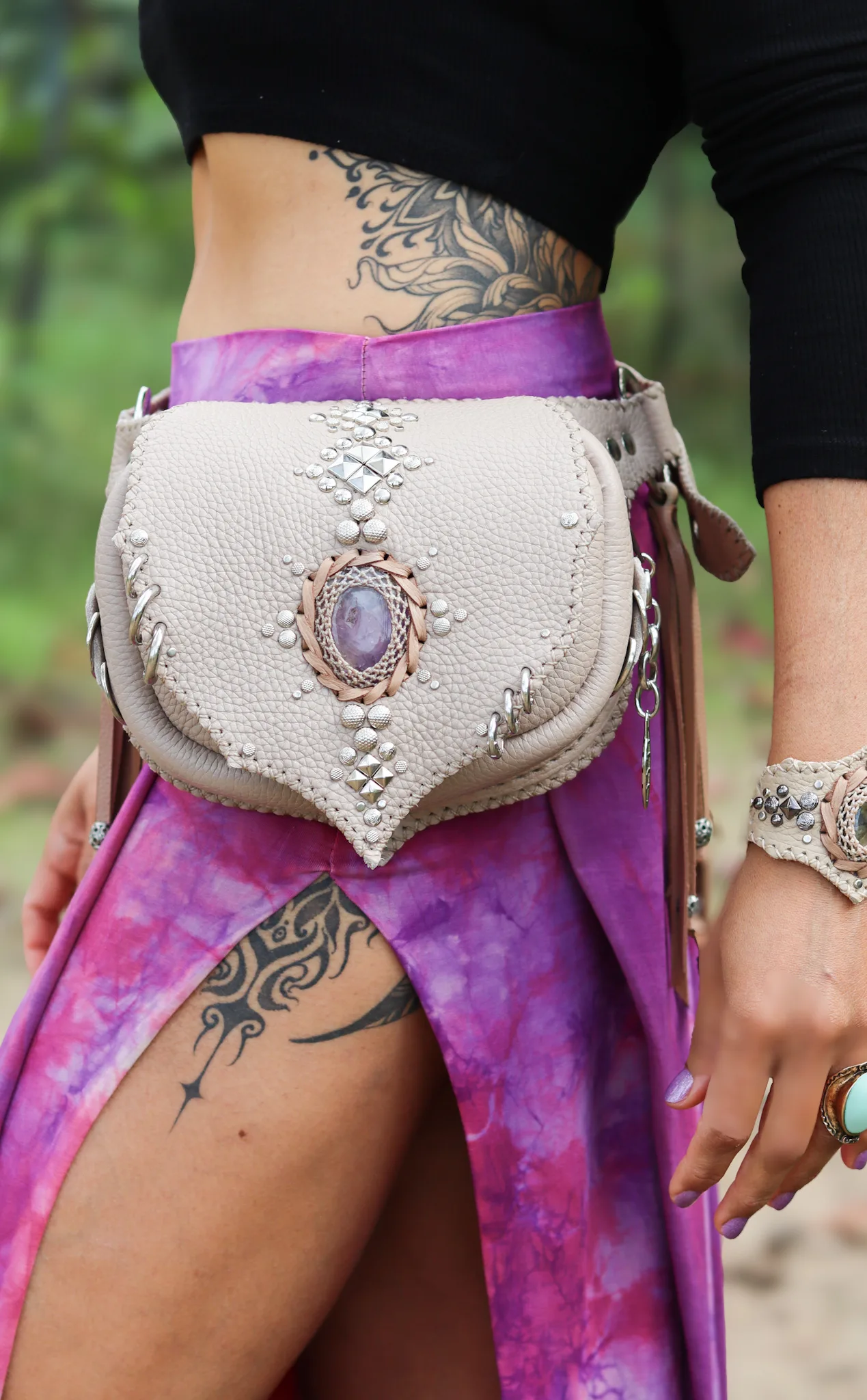Artisan beige belt bag with gemstone and braided edges by Siga Tribal.
