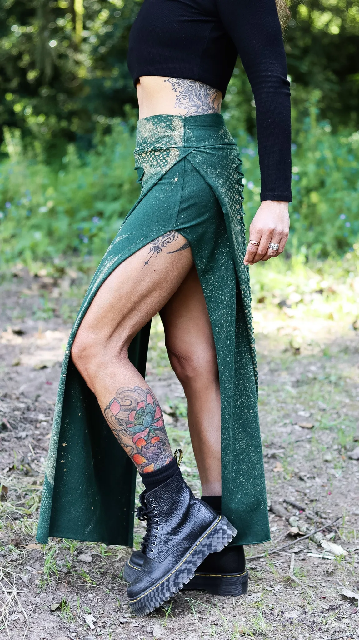 green festival skirt with slit handmade Portugal Siga Tribal
