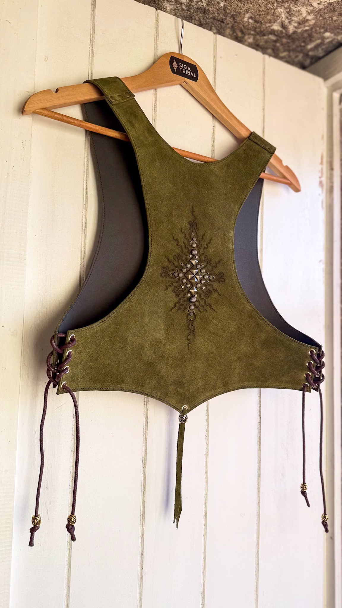 OLIVE Suede Vest